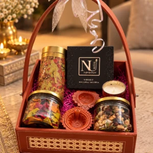 The Festive Aura Premium Gift Hamper