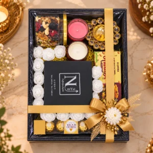 The Golden Aura Luxury Hamper.
